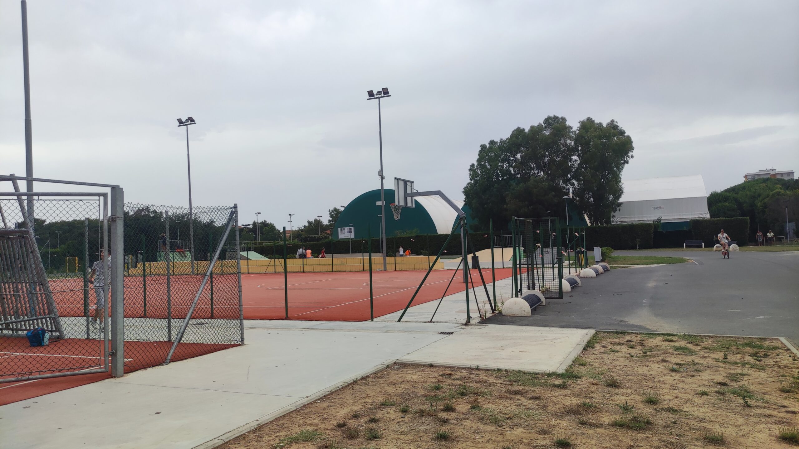 Campo da Basket Outdoor “Campino del 30” - Via a.Moro angolo Via Fucini